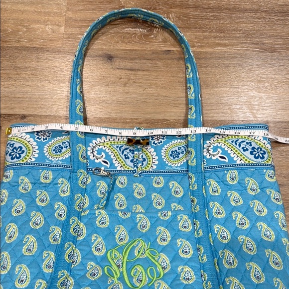 Vera Bradley Size L Blue Paisley Tote Vibrant Design - Picture 4 of 9